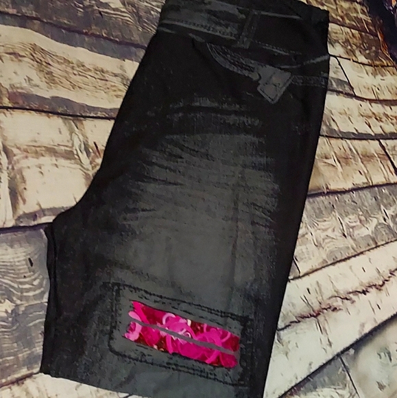 Custom peekaboo leggings - Picture 1 of 1